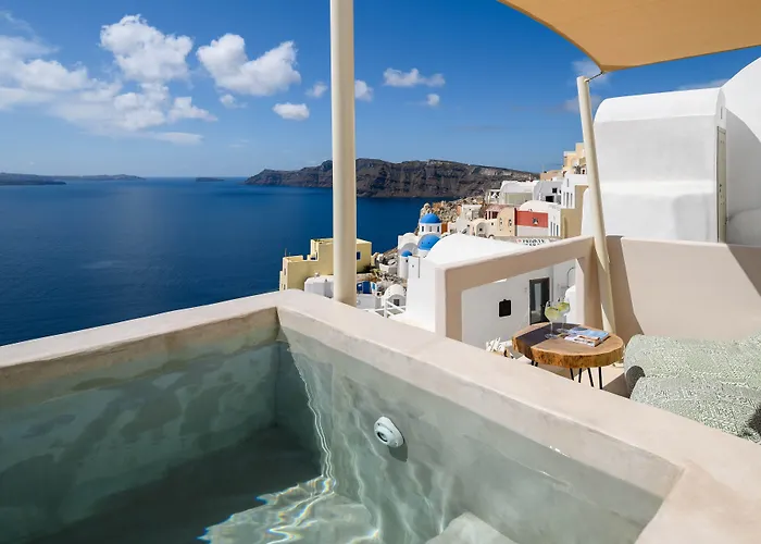 Gaia Suites Oia 